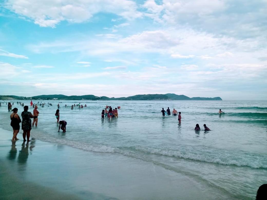 Apartamento Mobiliado 10 Minutos Da Praia Do Forte 카보프리우 외부 사진